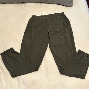 Men’s lululemon surge joggers